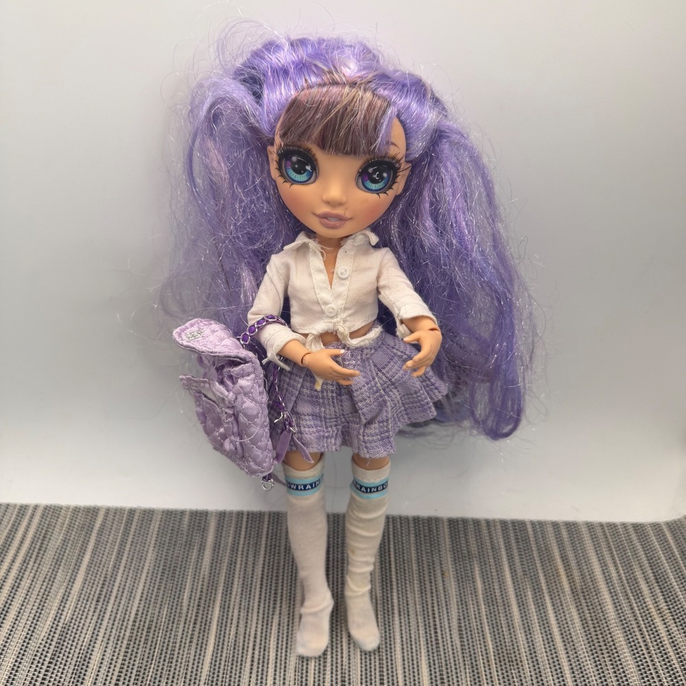 Rainbow High Violet Willow Series 1 Doll Purple Hair Plaid Skirt Backpack MGA